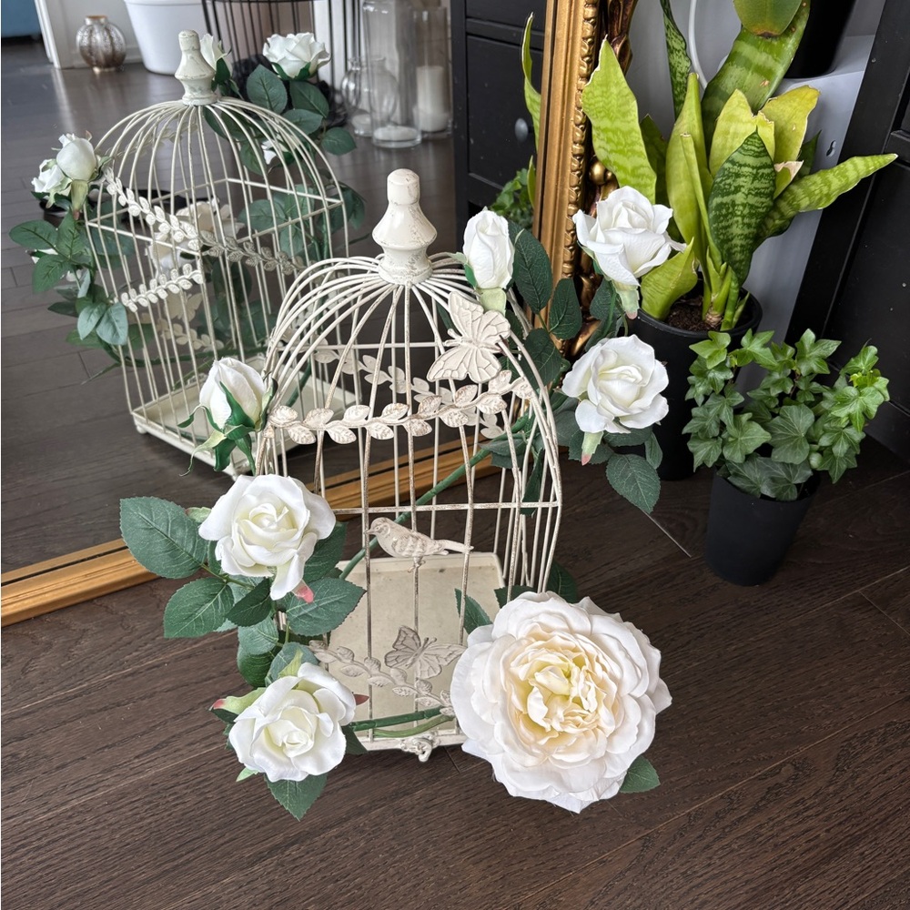Decorative Cream Birdcage with White Roses
